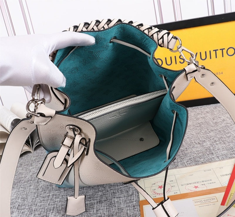 Dragons Bags ln Luxury Bag --78211