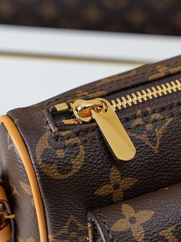 Dragons Bags ln Luxury Bag --81820