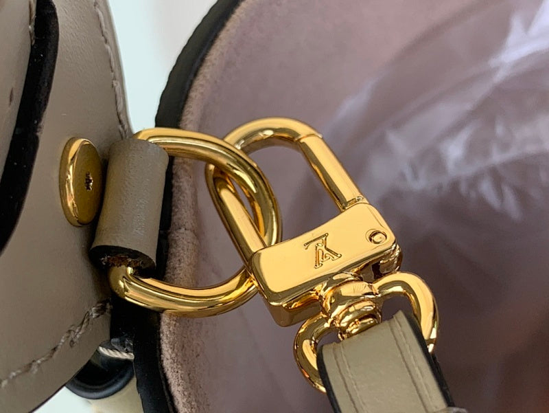 Dragons Bags ln Luxury Bag --62656