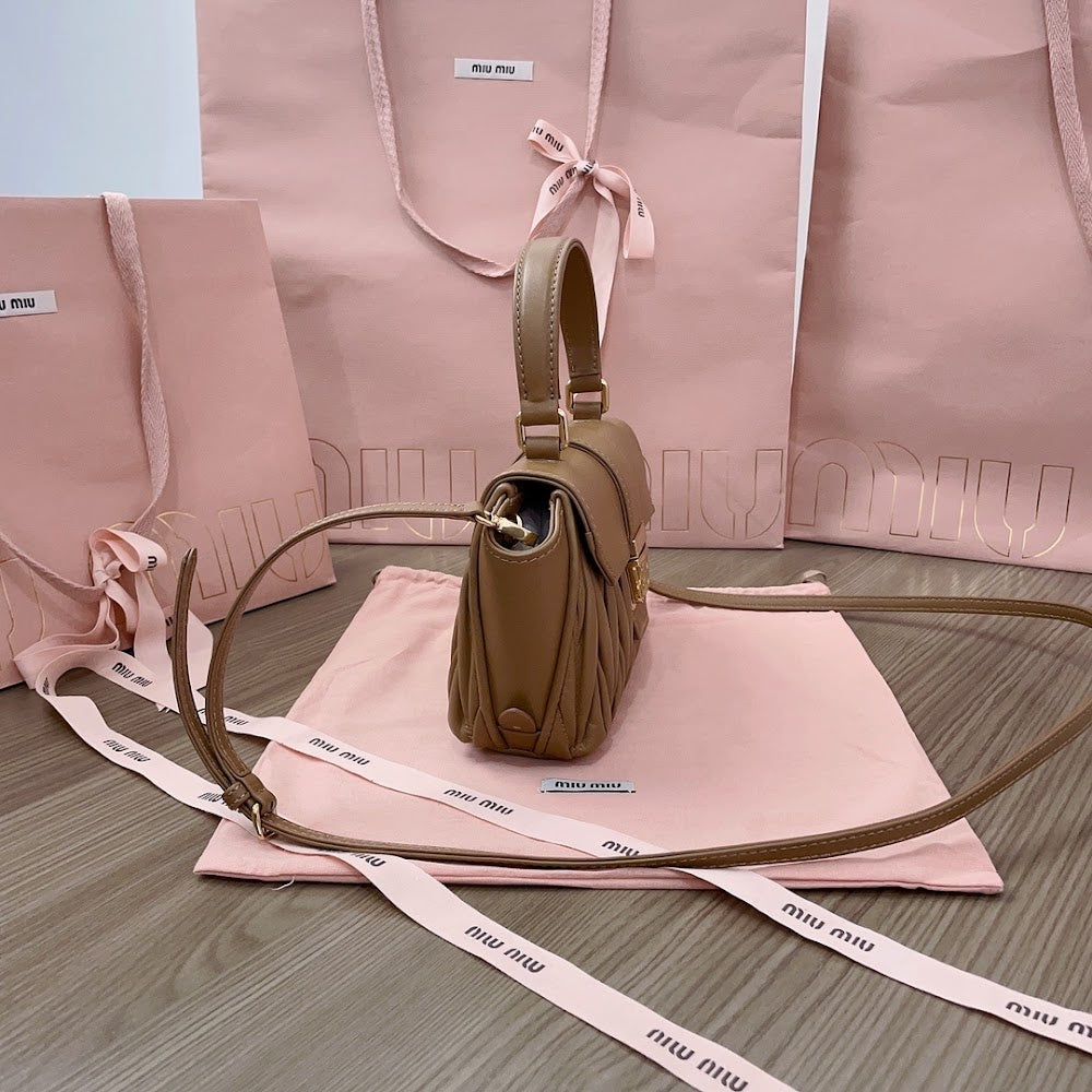 Dragons Bags Miun Miun Luxury Bag --123257
