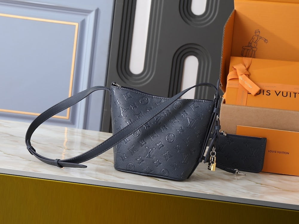 Dragons Bags ln Luxury Bag --77578