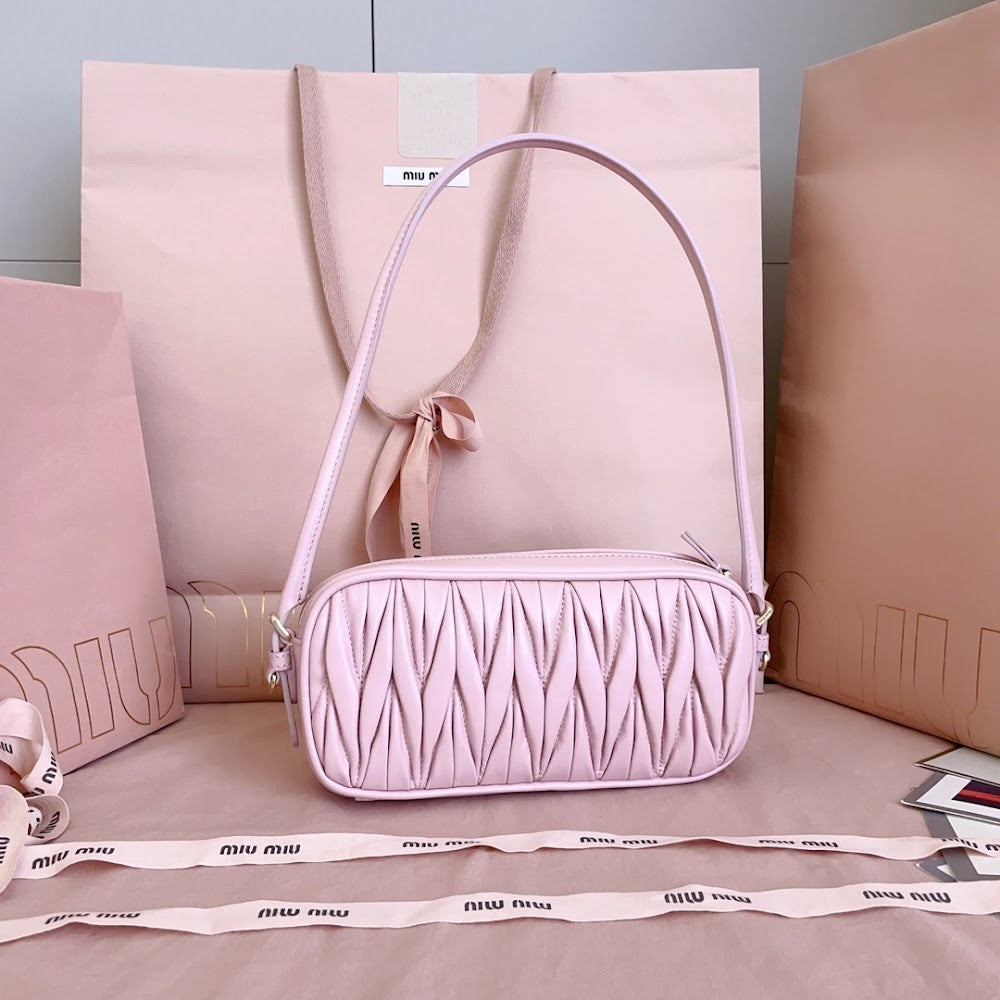 Dragons Bags Miun Miun Luxury Bag --122710