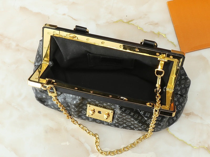 Dragons Bags ln Luxury Bag --78650