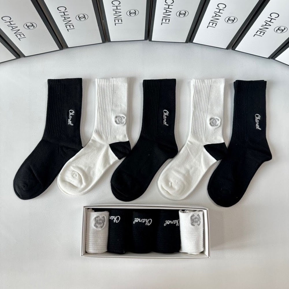 Dragons Bags Premium Luxury Socks --97935