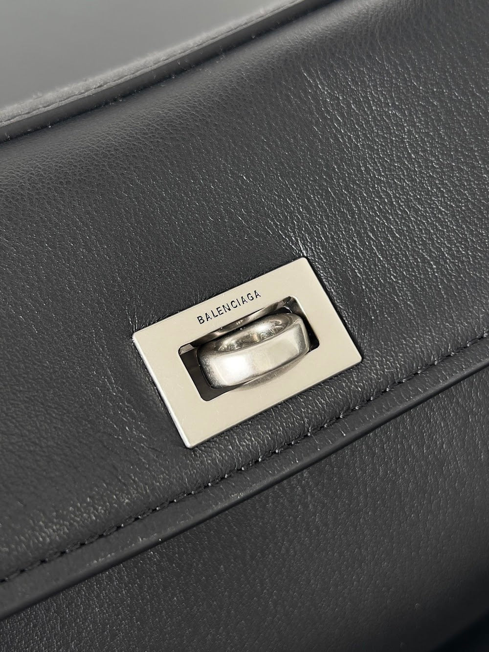 Dragons Bags Balenciaga Luxury Bag --110811