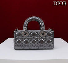 new-luxury-designer-bags-nm7491
