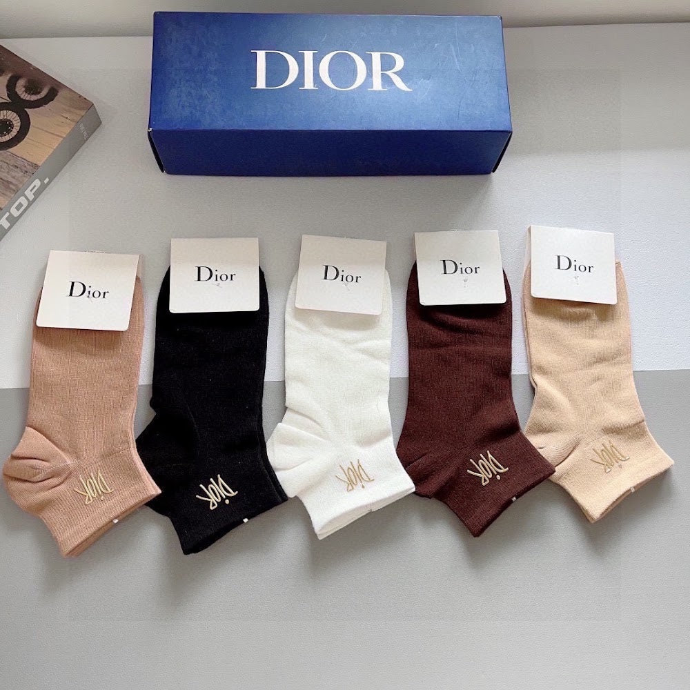 Dragons Bags Premium Luxury Socks --97719