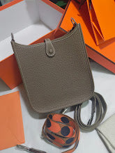 new-luxury-designer-bags-nm11382