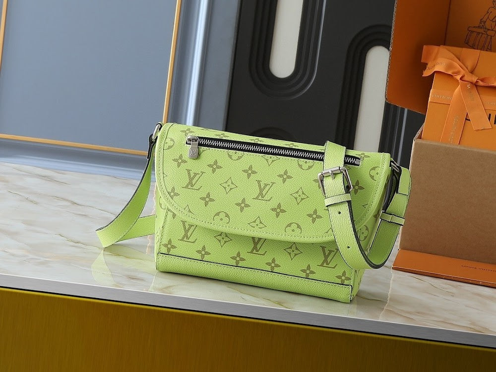 Dragons Bags ln Luxury Bag --76799