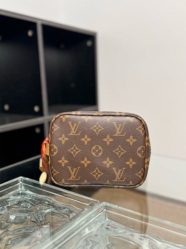 Dragons Bags ln Luxury Bag --81805