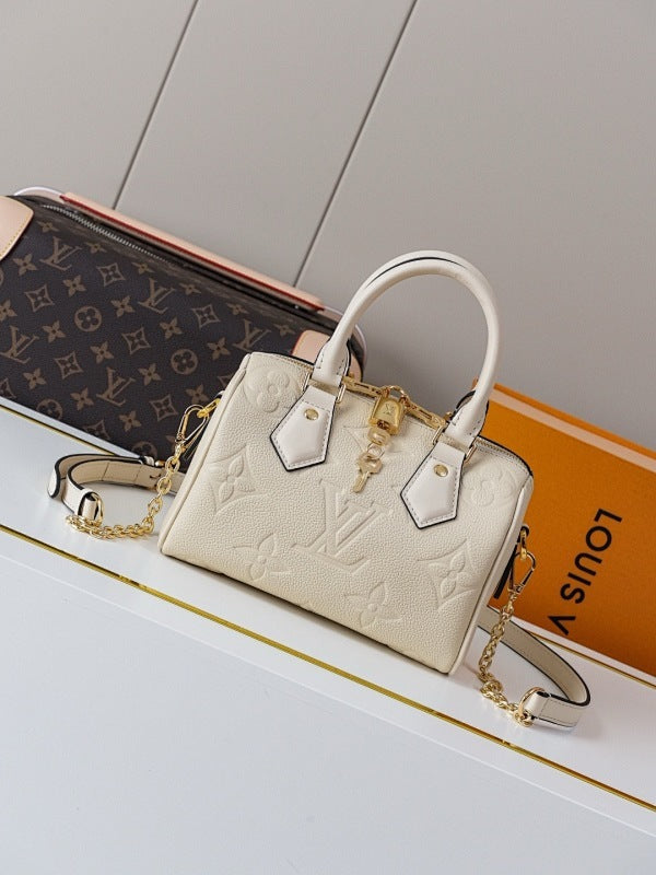Dragons Bags ln Luxury Bag --81829