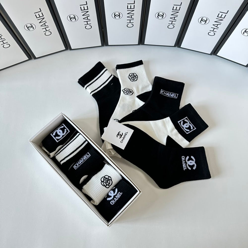 Dragons Bags Premium Luxury Socks --97814