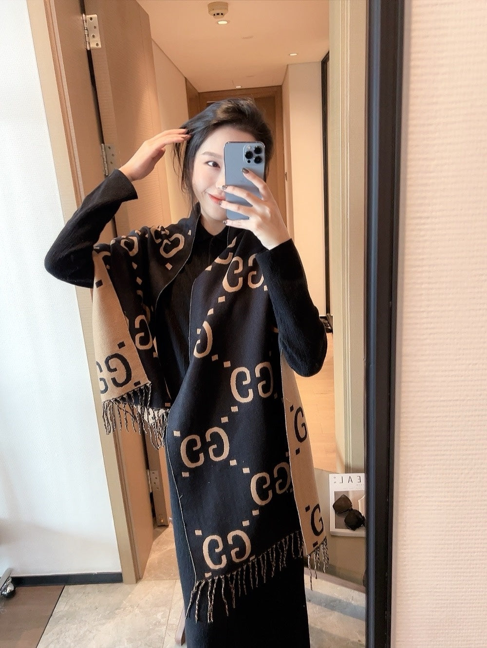 Dragons Bags Premium Designer Scarf --98870