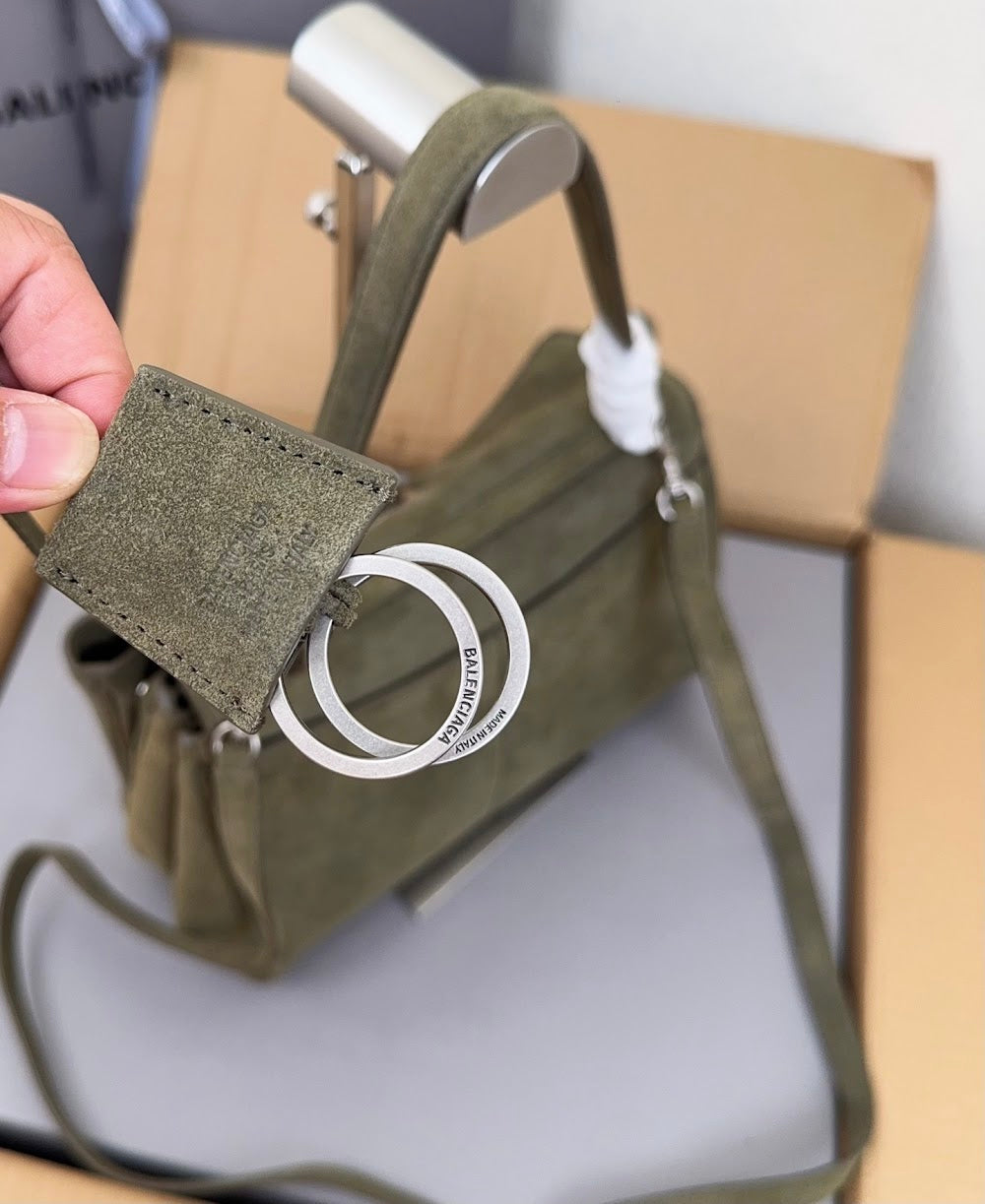 Dragons Bags Balenciaga Luxury Bag --111375