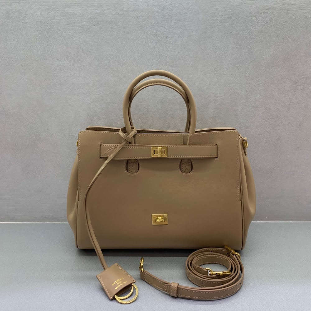 Dragons Bags Balenciaga Luxury Bag --111898