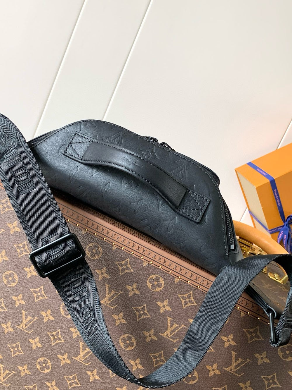 Dragons Bags ln Luxury Bag --71217