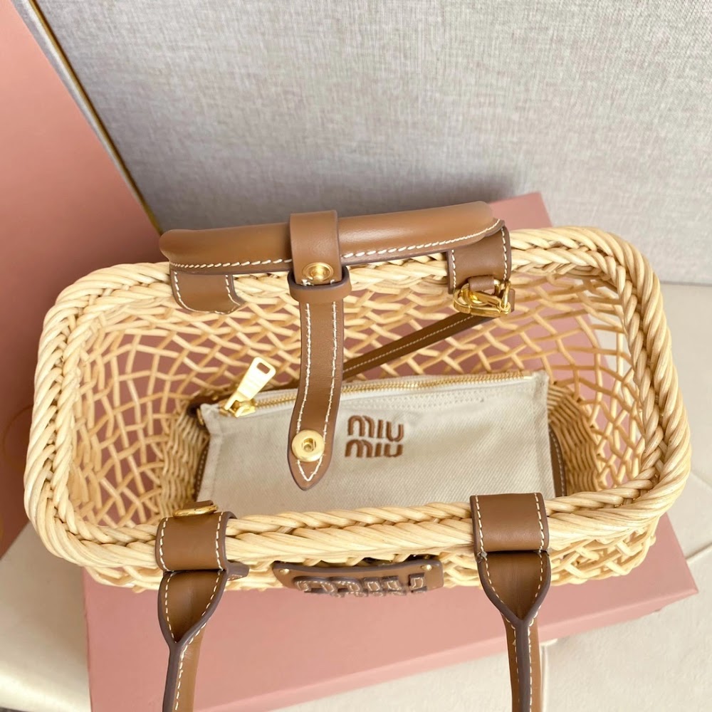 Dragons Bags Miun Miun Luxury Bag --123550