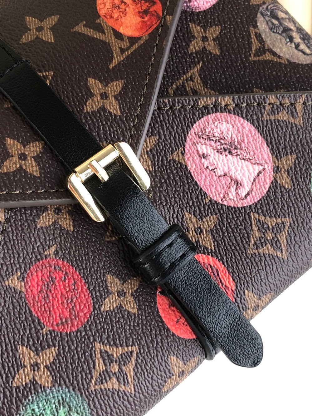 Dragons Bags ln Luxury Bag --67011