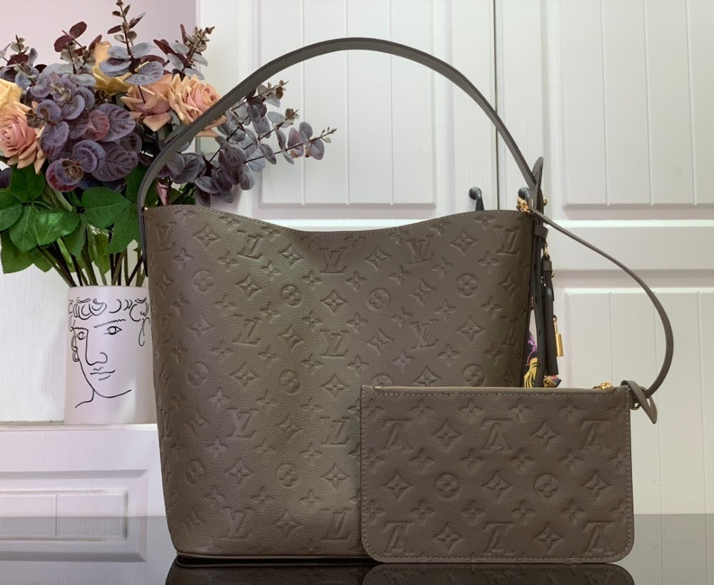 Dragons Bags ln Luxury Bag --96713