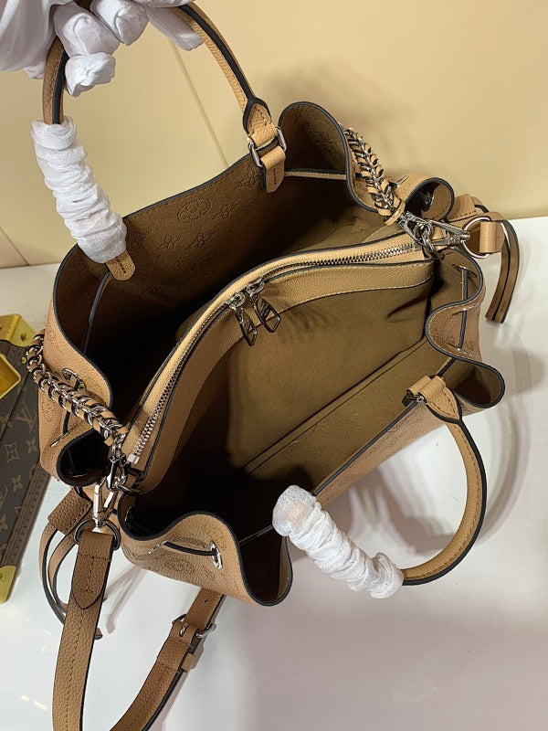 Dragons Bags ln Luxury Bag --60800
