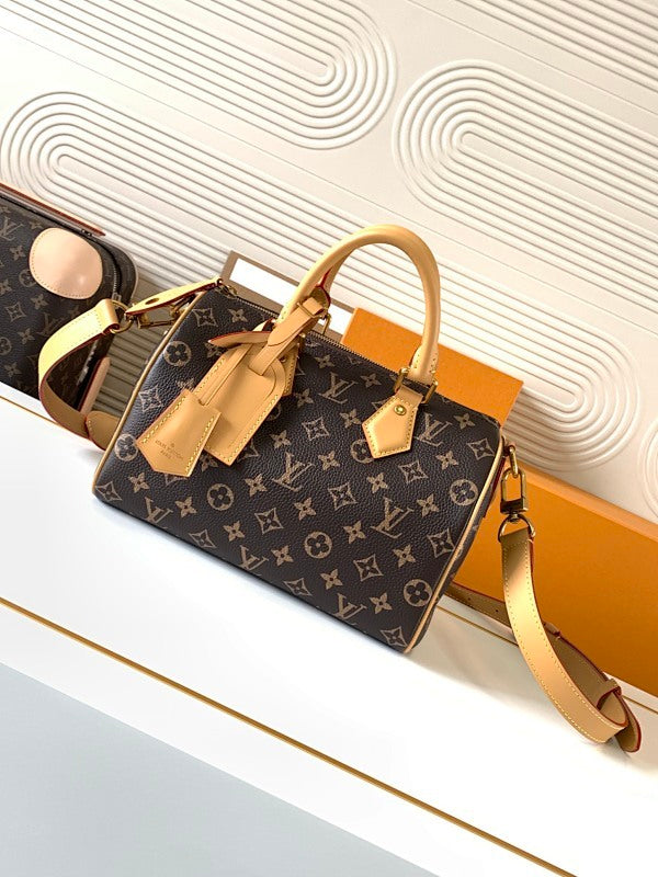 Dragons Bags ln Luxury Bag --81628