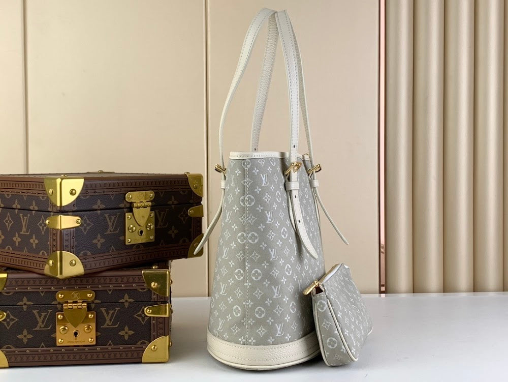 Dragons Bags ln Luxury Bag --61613