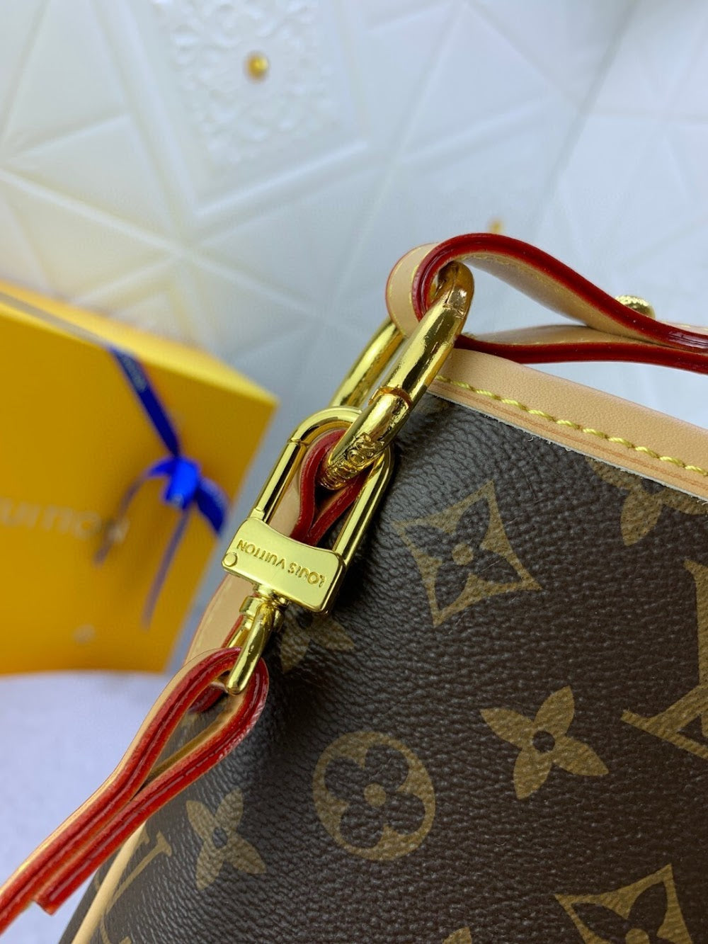 Jessica Bags ln Luxury Bag --75770