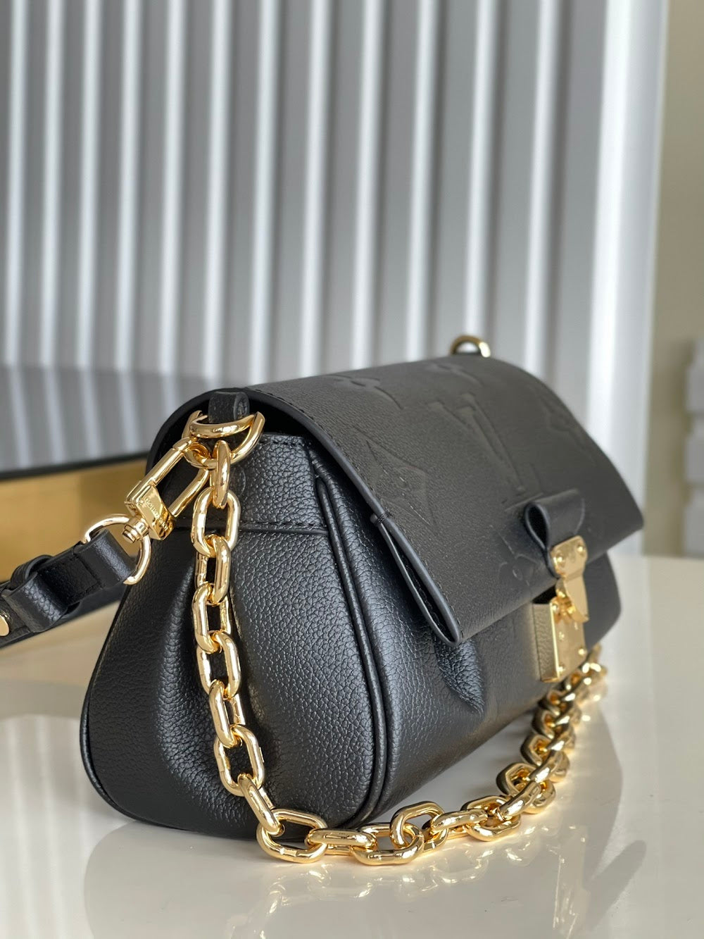 Dragons Bags ln Luxury Bag --96006
