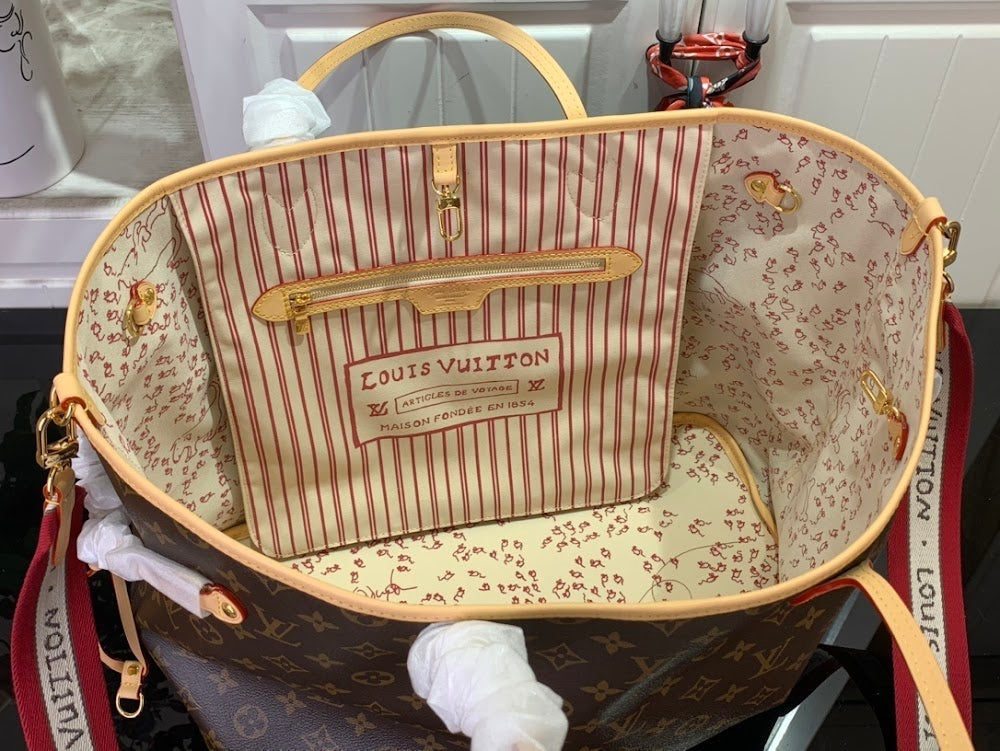 Dragons Bags ln Luxury Bag --97150