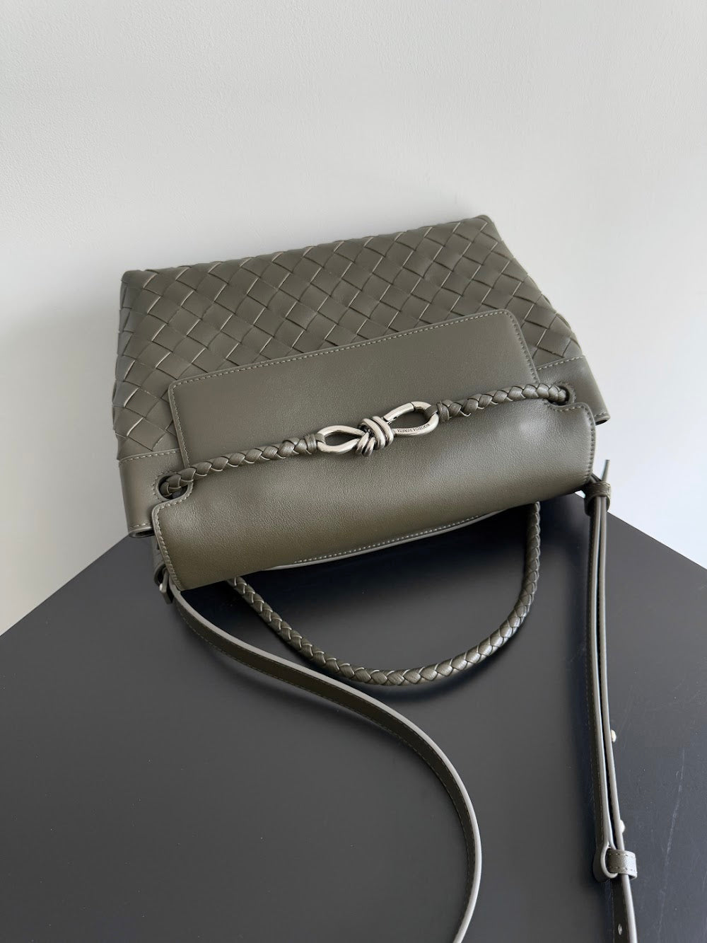Dragons Bags Bottegan Luxury Bag --90639