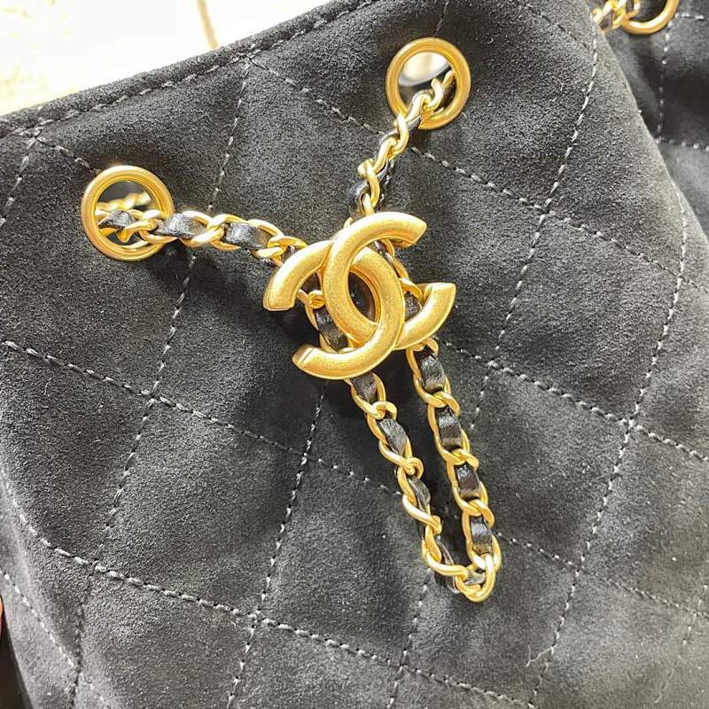 new-luxury-designer-bags-nm9660