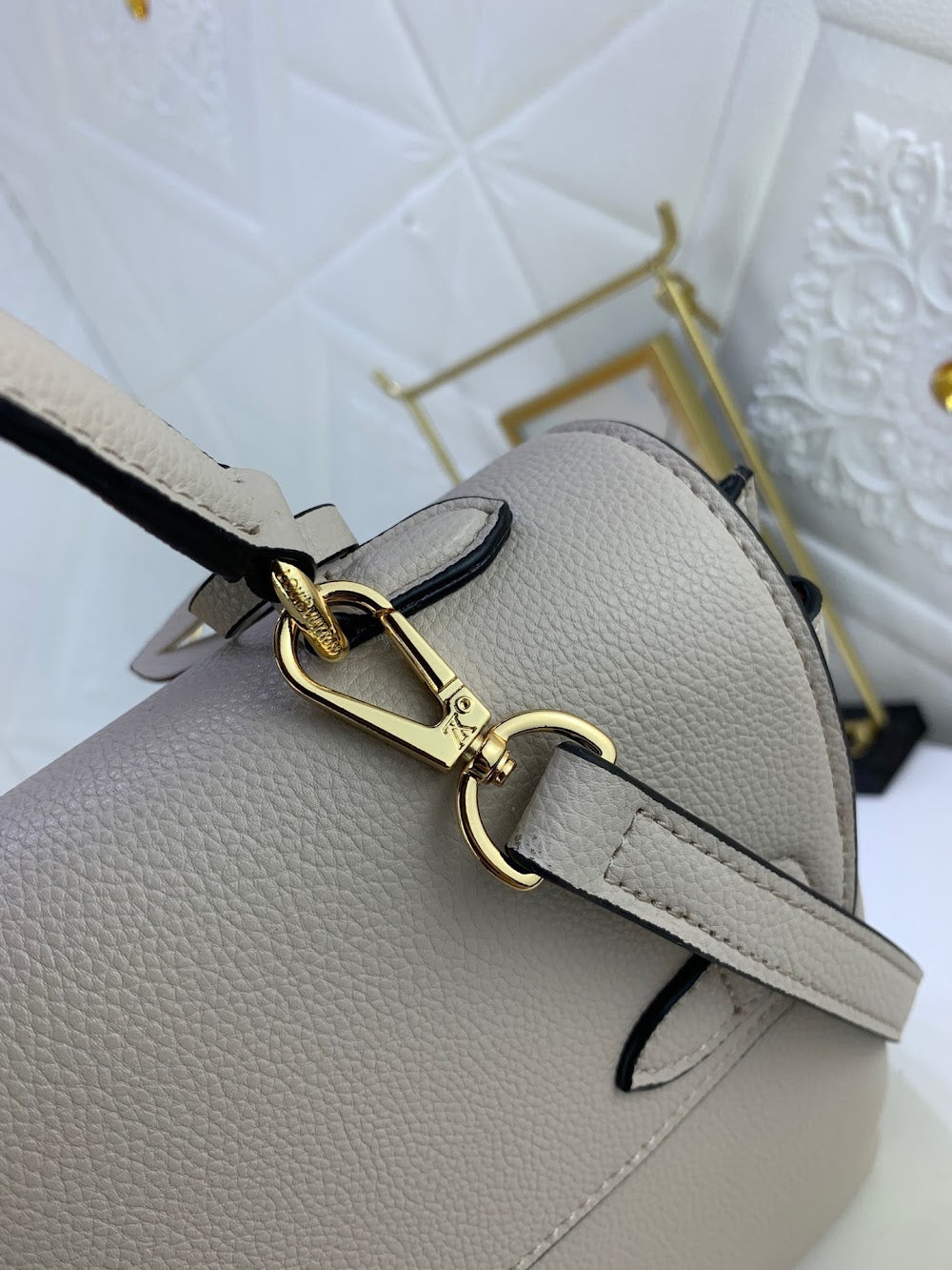 Dragons Bags ln Luxury Bag --78487