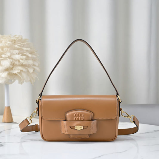 Dragons Bags Miun Miun Luxury Bag --123641
