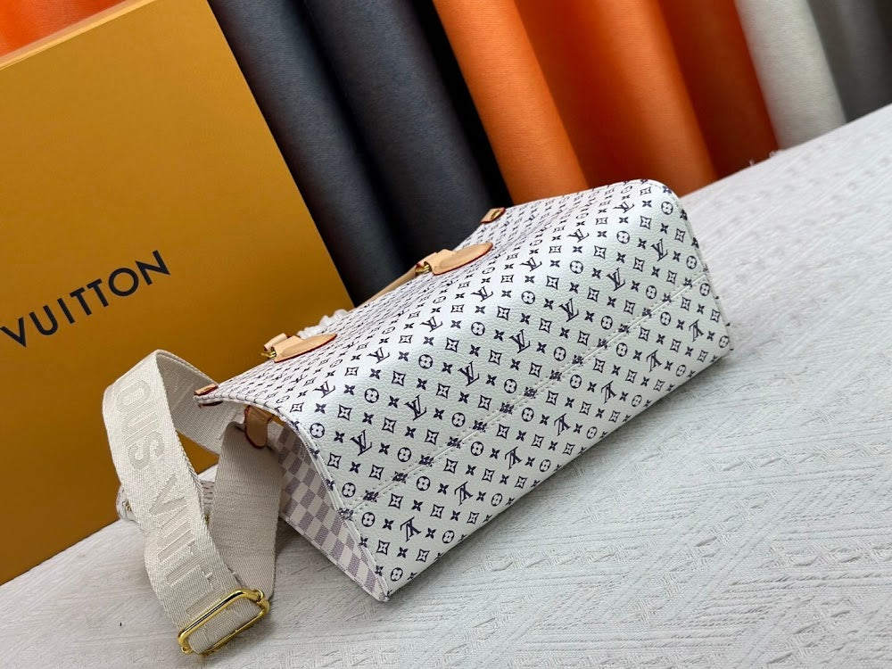 Dragons Bags ln Luxury Bag --76987