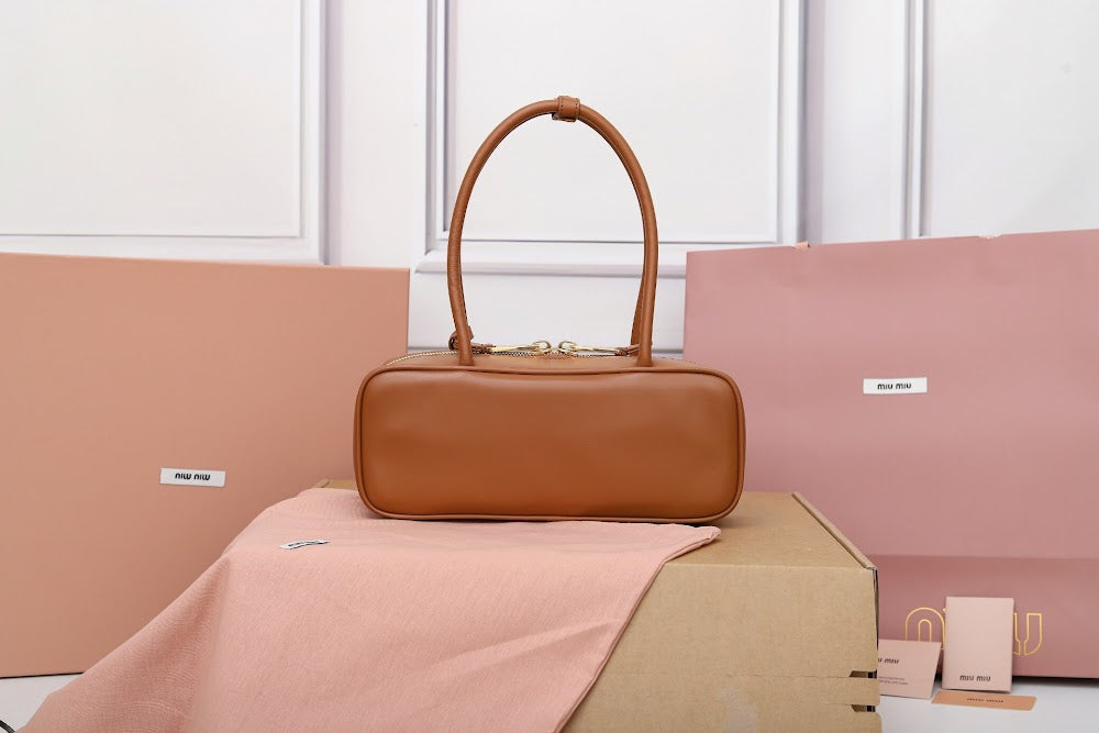 Dragons Bags Miun Miun Luxury Bag --122749