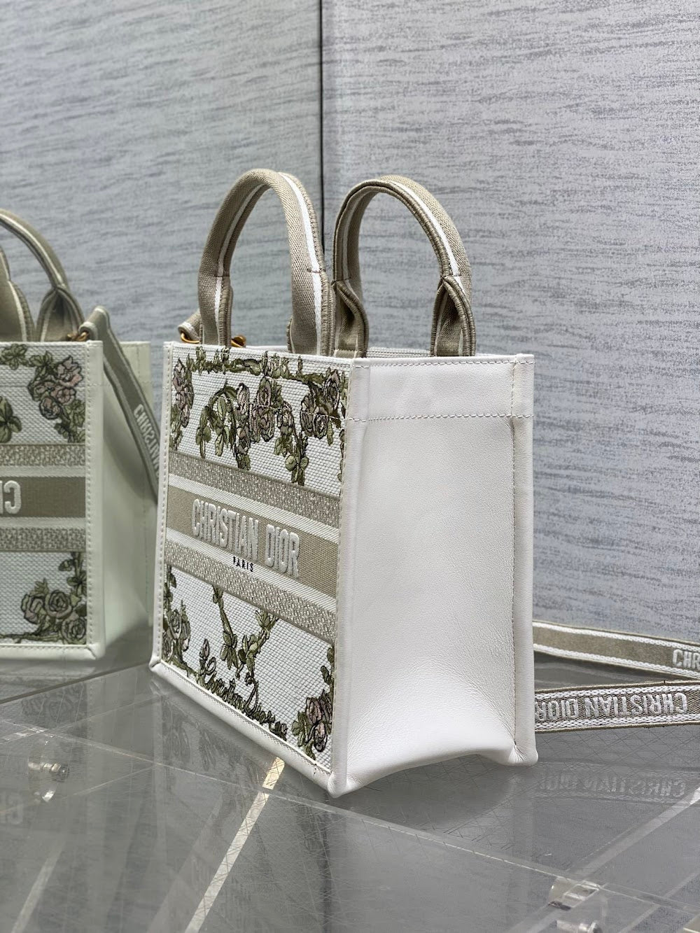 Dragons BagsDiorn Luxury Bag --115253