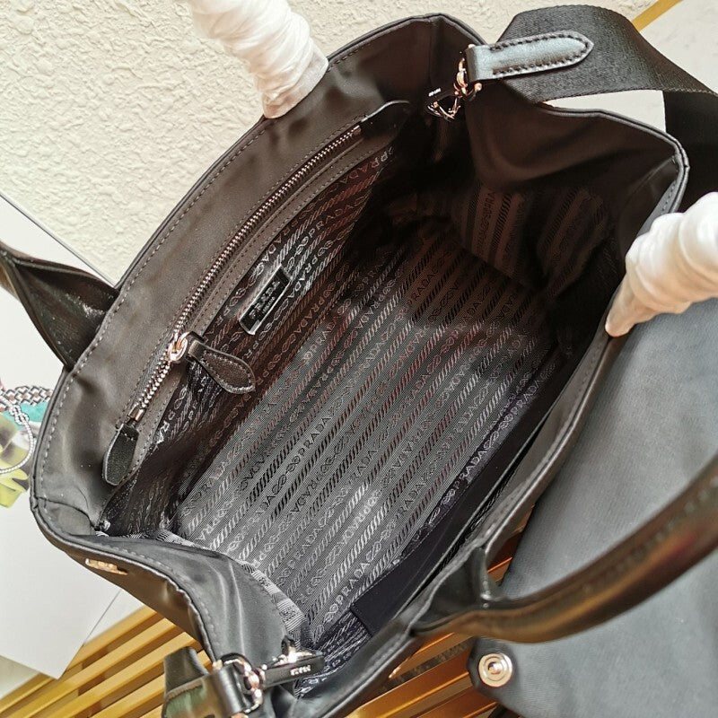 Jessica Bags pradn Luxury Bag --74676