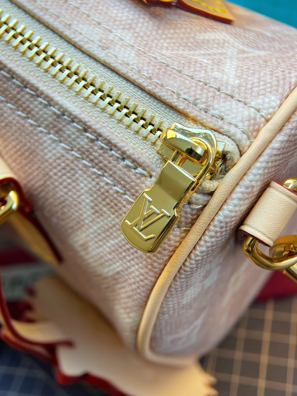 Dragons Bags ln Luxury Bag --97397