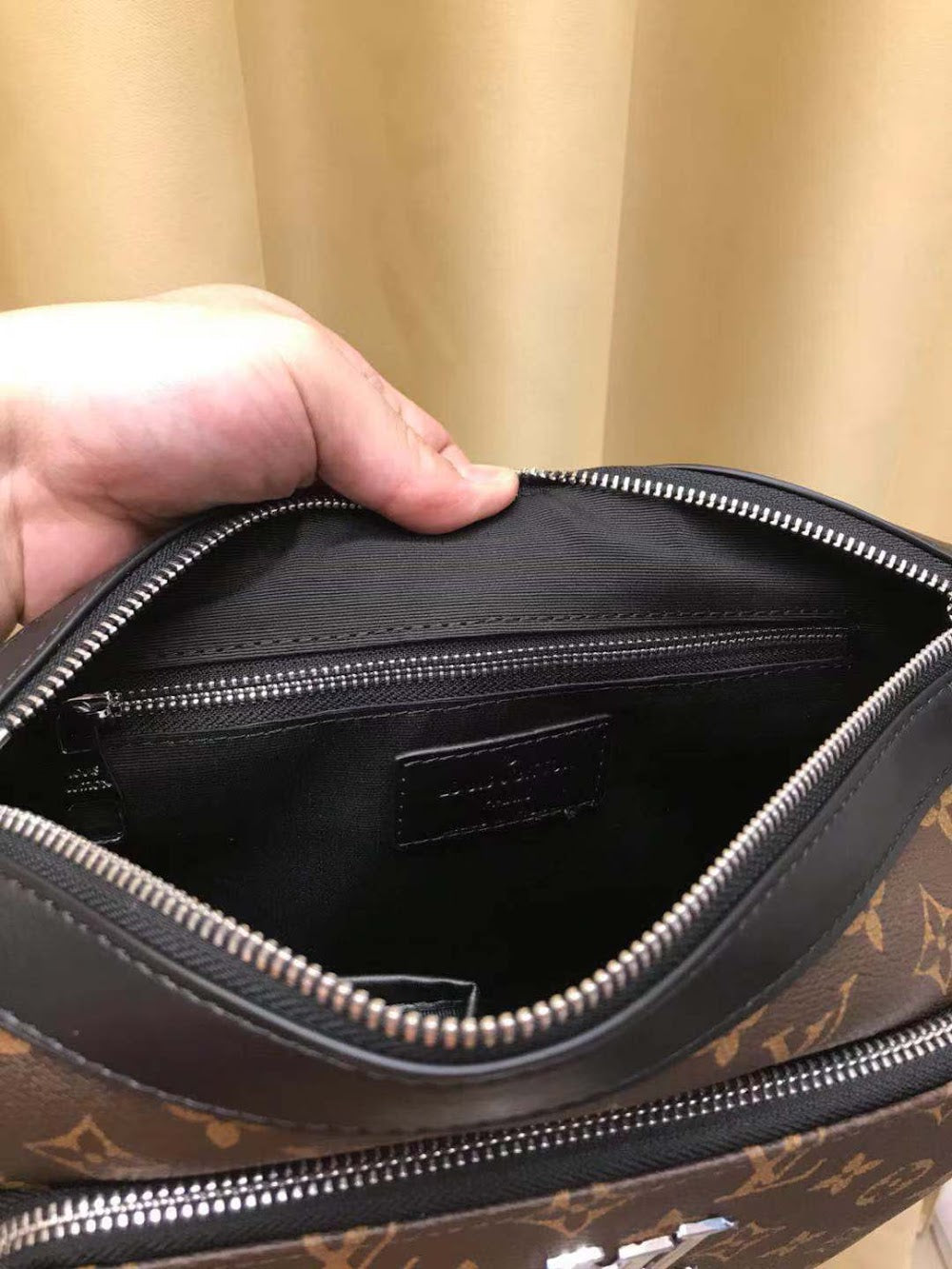 Dragons Bags ln Luxury Bag --70121