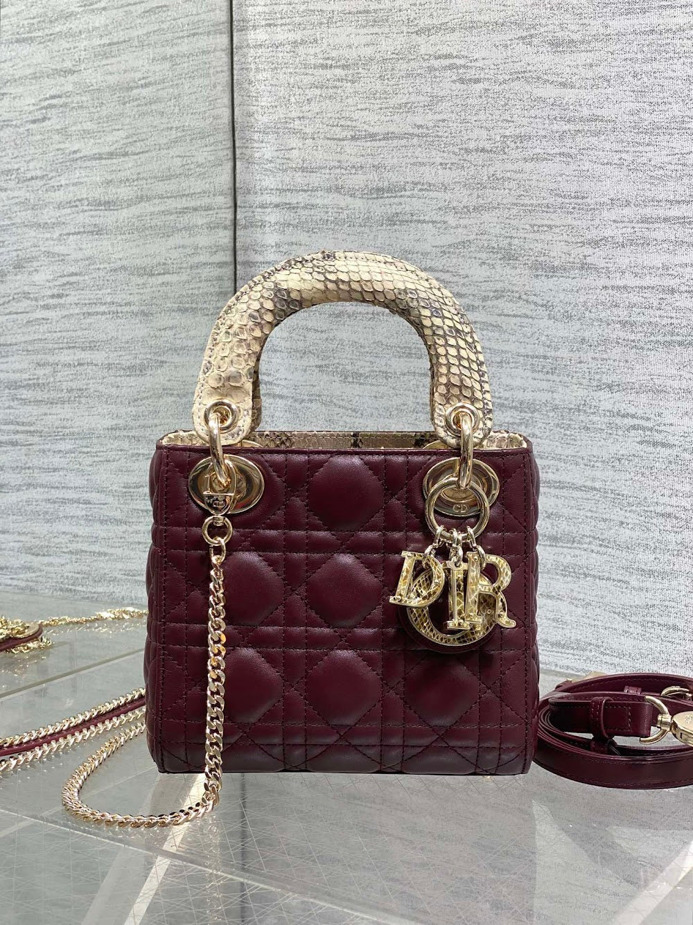 Dragons BagsDiorn Luxury Bag --115346