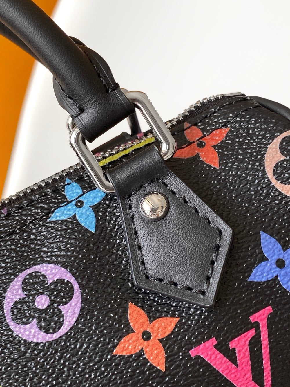 Dragons Bags ln Luxury Bag --81784