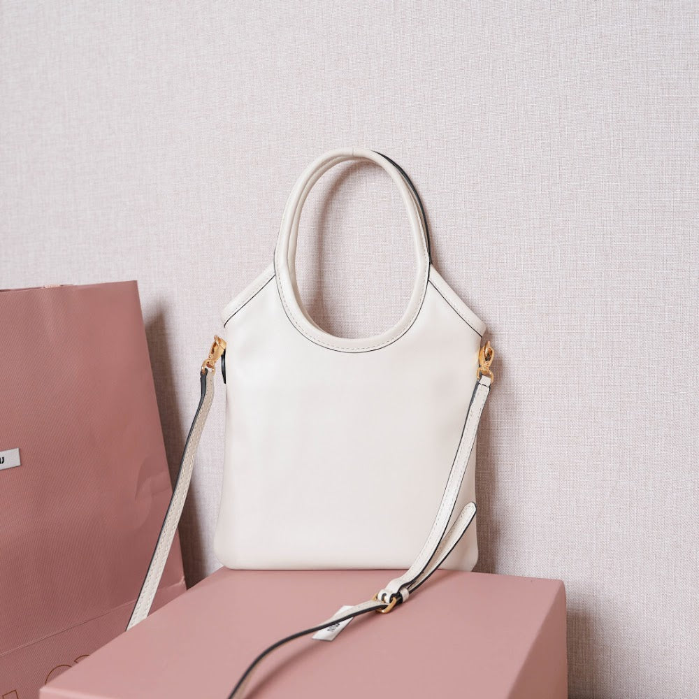 Dragons Bags Miun Miun Luxury Bag --123558