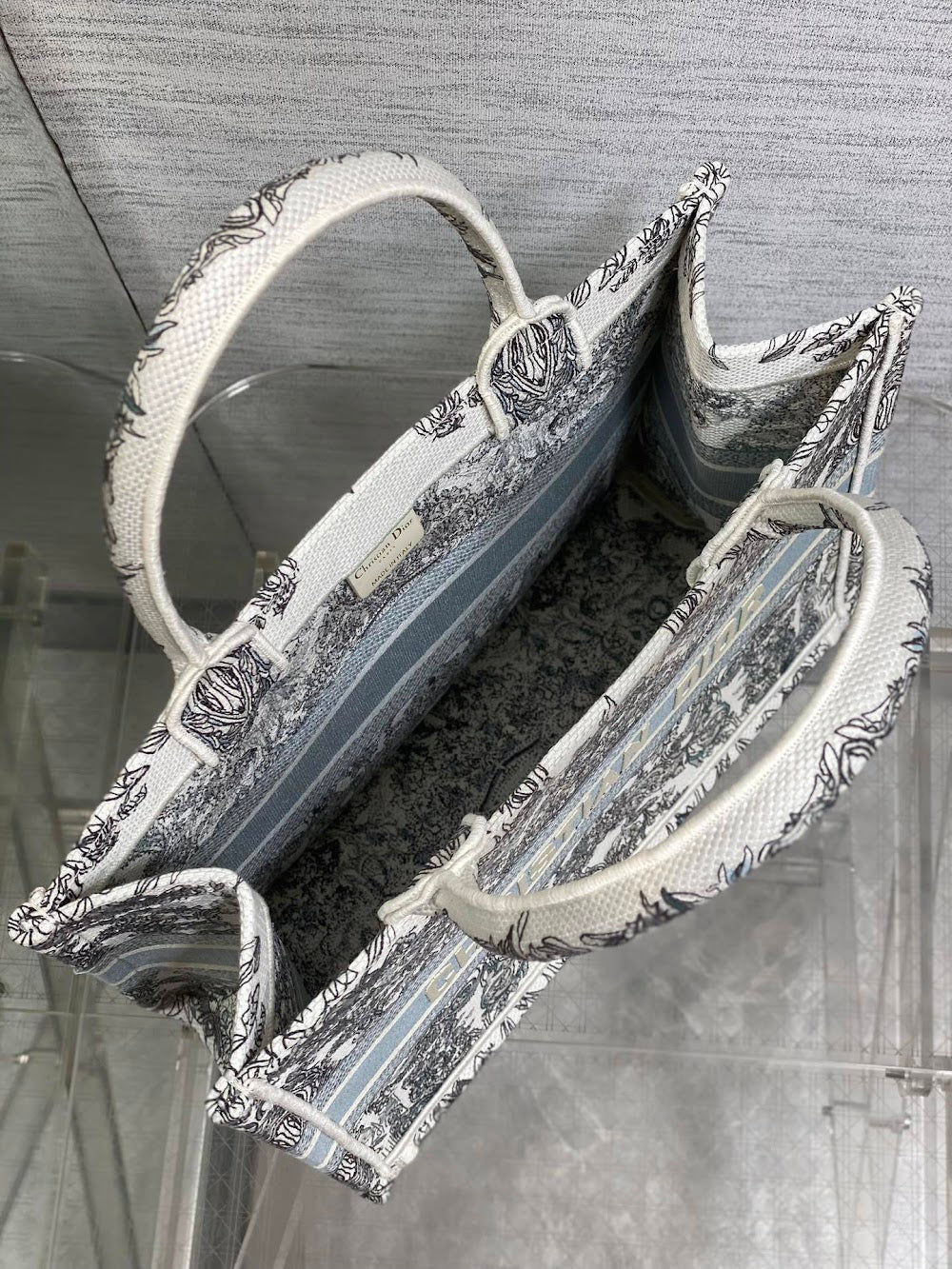 Dragons BagsDiorn Luxury Bag --115275