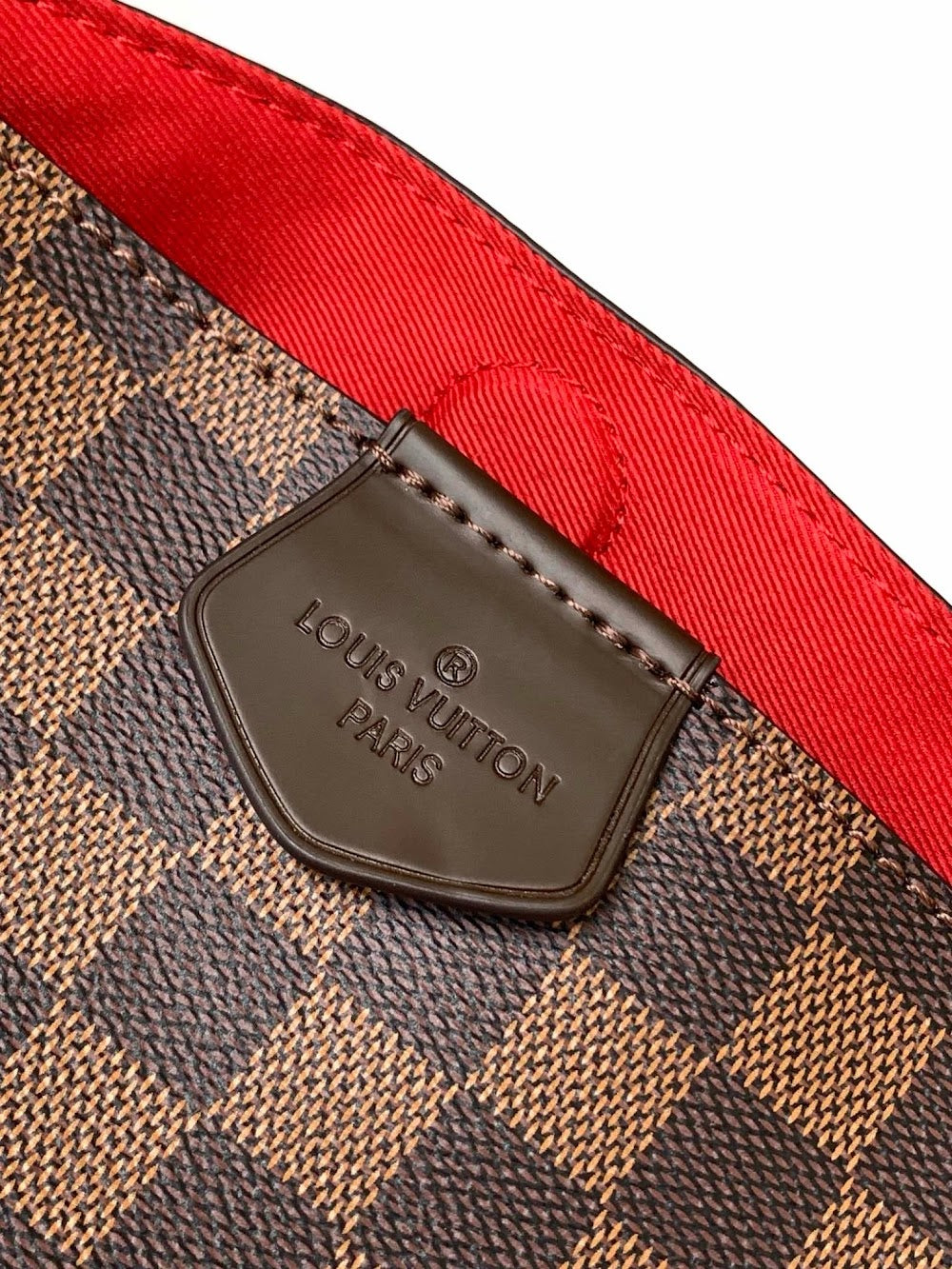 Dragons Bags ln Luxury Bag --81839