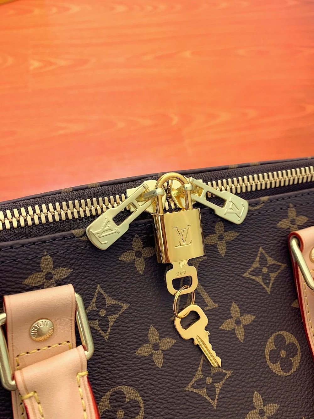 Dragons Bags ln Luxury Bag --59563