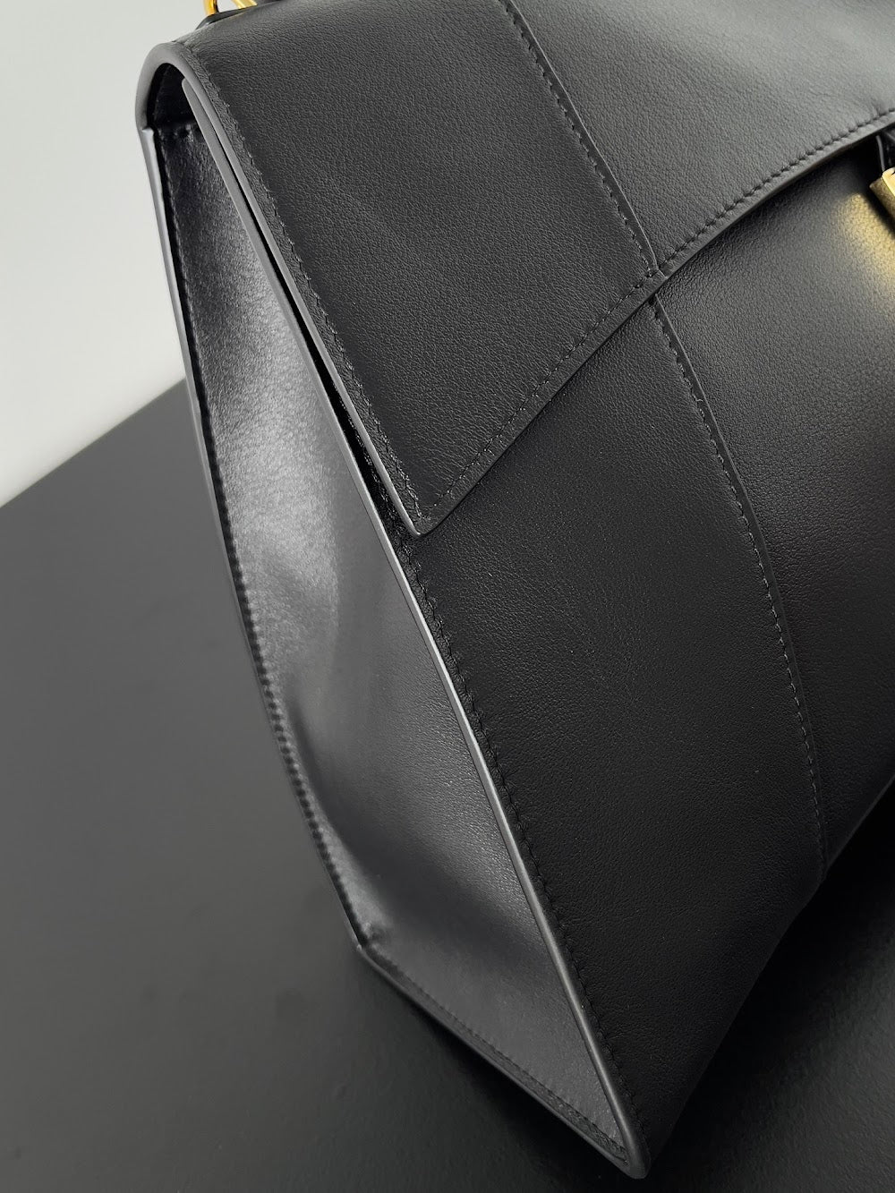 Dragons Bags Balenciaga Luxury Bag --111745