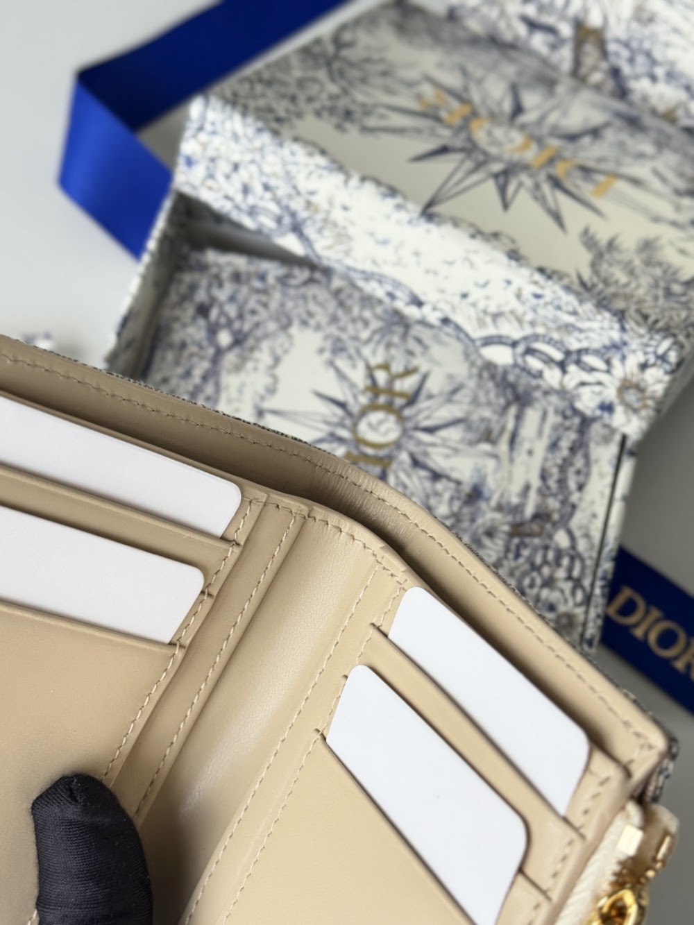 Dragons BagsDiorn Luxury Bag --115057