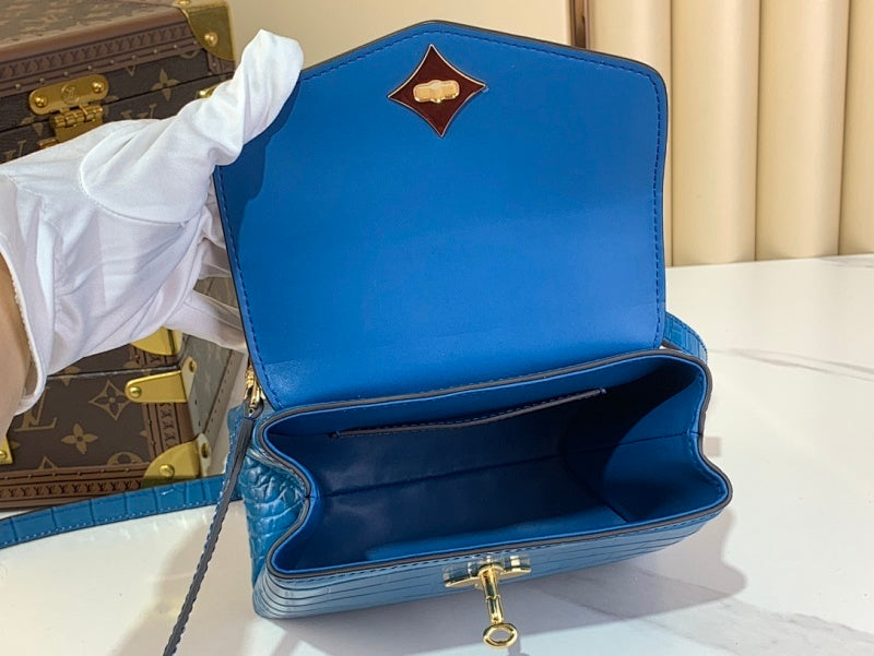 Dragons Bags ln Luxury Bag --69508