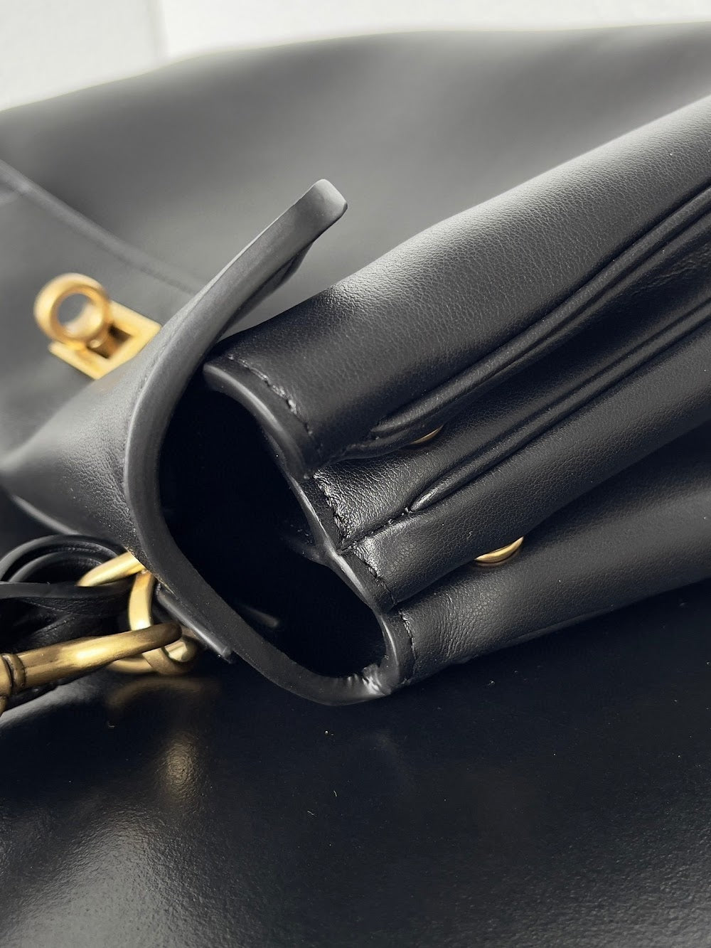 Dragons Bags Balenciaga Luxury Bag --110818
