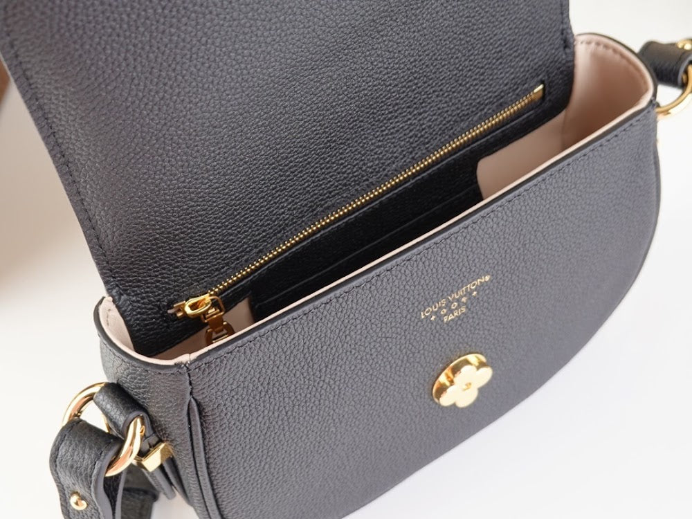 Dragons Bags ln Luxury Bag --66765